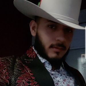 Meet your Posher, Saul arredondo